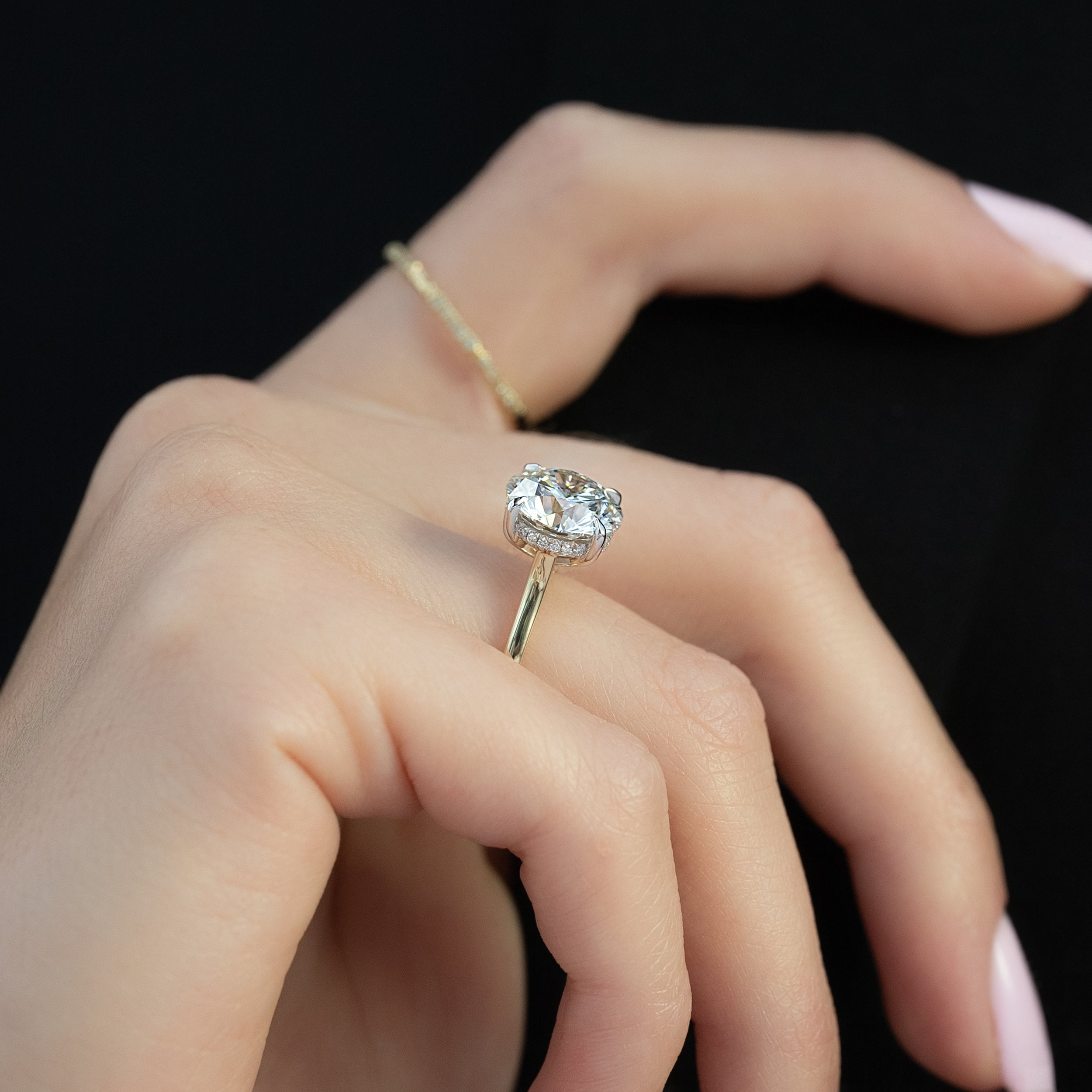 2 CT - 3.5 CT Round Cut Hidden Halo Moissanite Engagement Ring