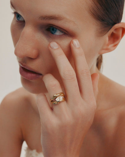 1.03 CT Oval Cut Lab grown Diamond Sculptural Band Solitaire Engagement Ring