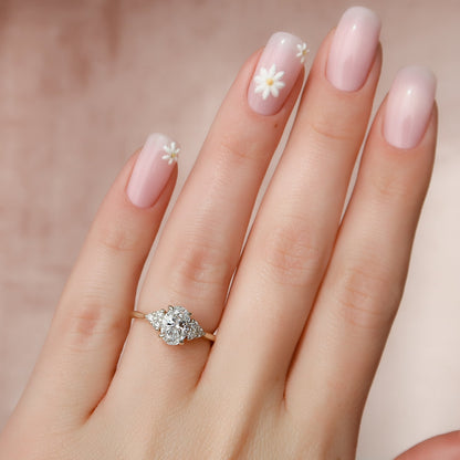 1.5 CT - 2.5 CT Oval Cut Cluster Moissanite Engagement Ring