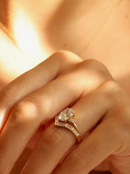 2 CT - 4 CT Oval Cut Lab grown Diamond Cluster Engagement Ring