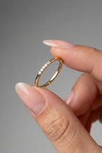 Round Moissanite Five Diamond Wedding Band